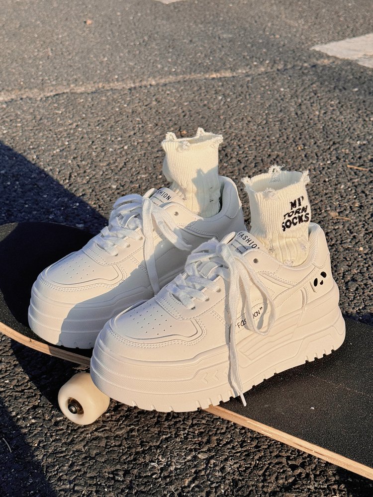 Shen Linson's thick bottom, white shoe girl, 2024 new sports and leisure shoes