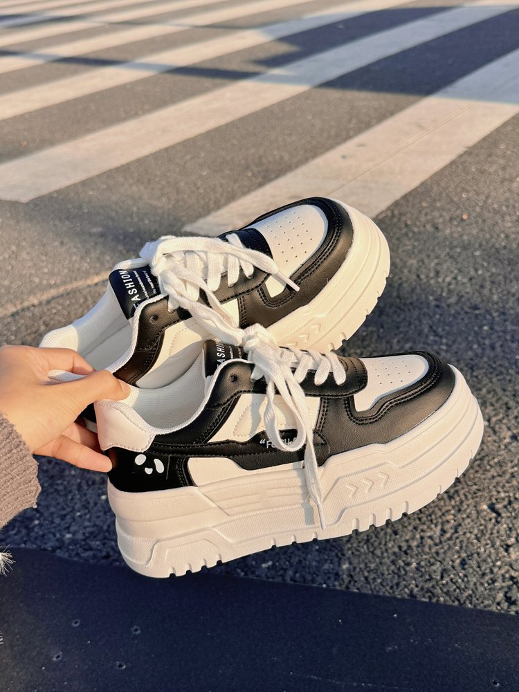 Shen Linson's thick bottom, white shoe girl, 2024 new sports and leisure shoes