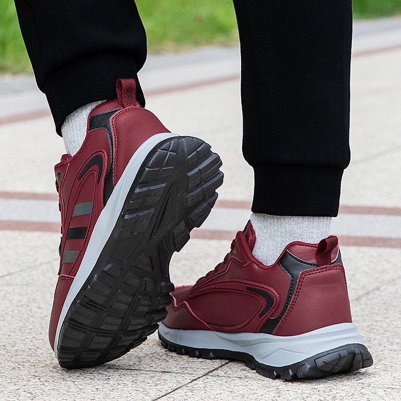 Old man Zhang Kali's shoes are a new tweezer