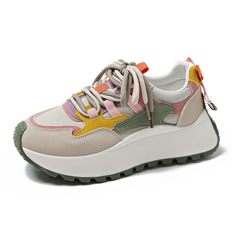 The new 2024 for the girls' sneakers in the autumn, with their feet thickened, raised their father's sense of shit