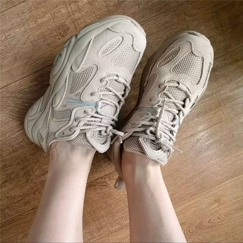 New Martian 2nd-generation girls' shoes, old old man's shoes, retrospective sneakers