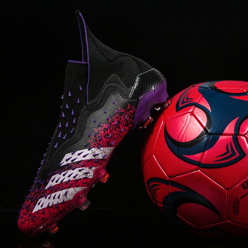 2024 new Football shoes Men's adult non-slip broken nails fly knit upper long spike football shoes for women
