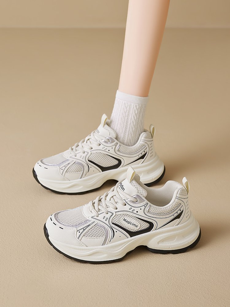 Old man's shoes and girls' 2024 new one, early autumn and winter
