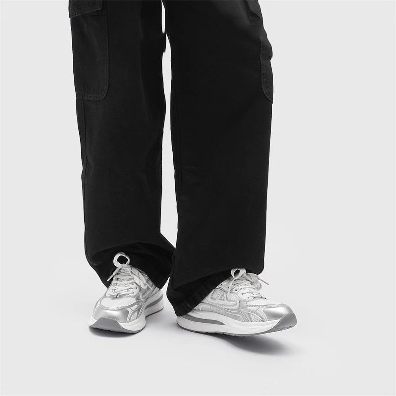 Old Lodmond's Shoes Man in Autumn 2024