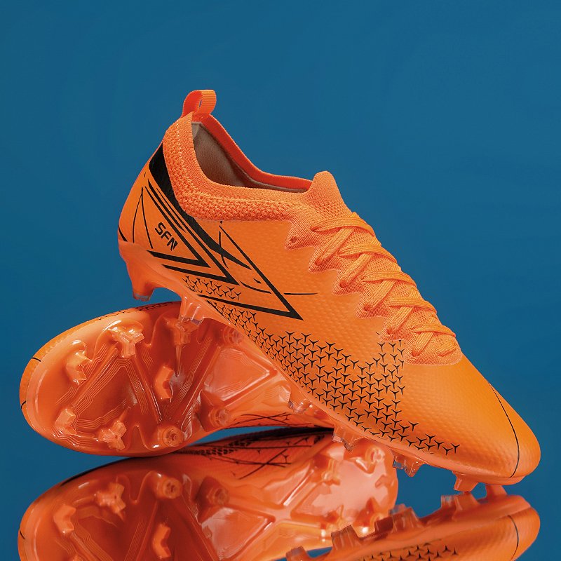 SAIFEINU prevalent soccer cleats TPU spike durable football cleats instock football boots with 40-45 size