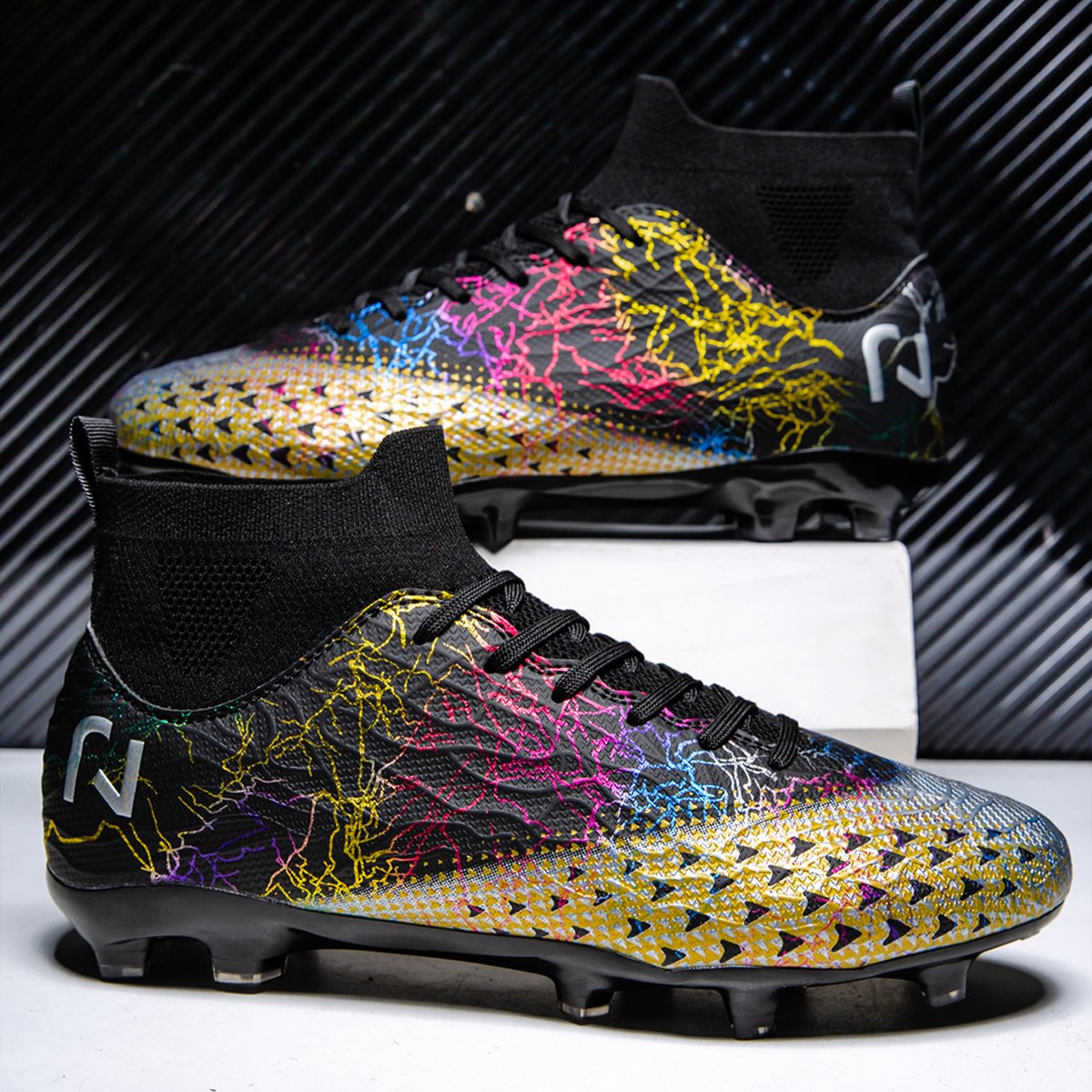 High quality factory customized hot selling long nail broken nail anti slip football shoes customized football shoes popular