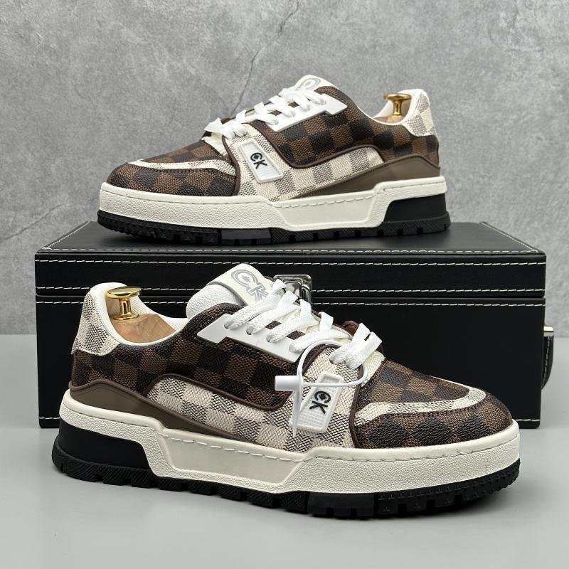 2024 Fashion design new men's autumn and winter leisure sports shoes soft sole wear-resistant leisure skateboard shoes