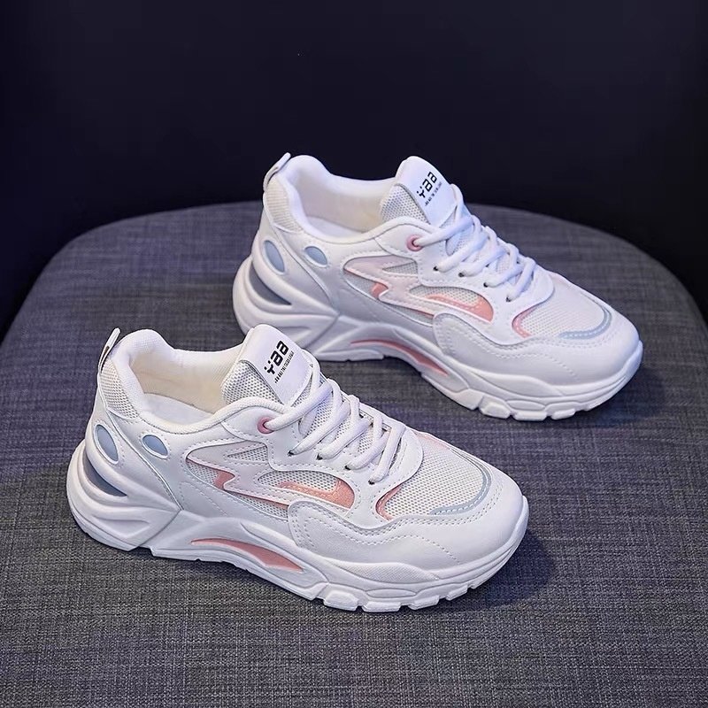 Old man's shoes and girls' shoes lighten up the tremors, white shoes 2024 new fall