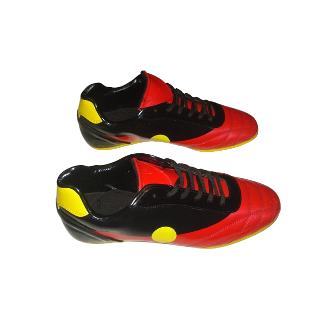 High Quality Creative Design Soccer Shoes with EVA Insole New Spring Athletic Training for Winter Autumn Sports