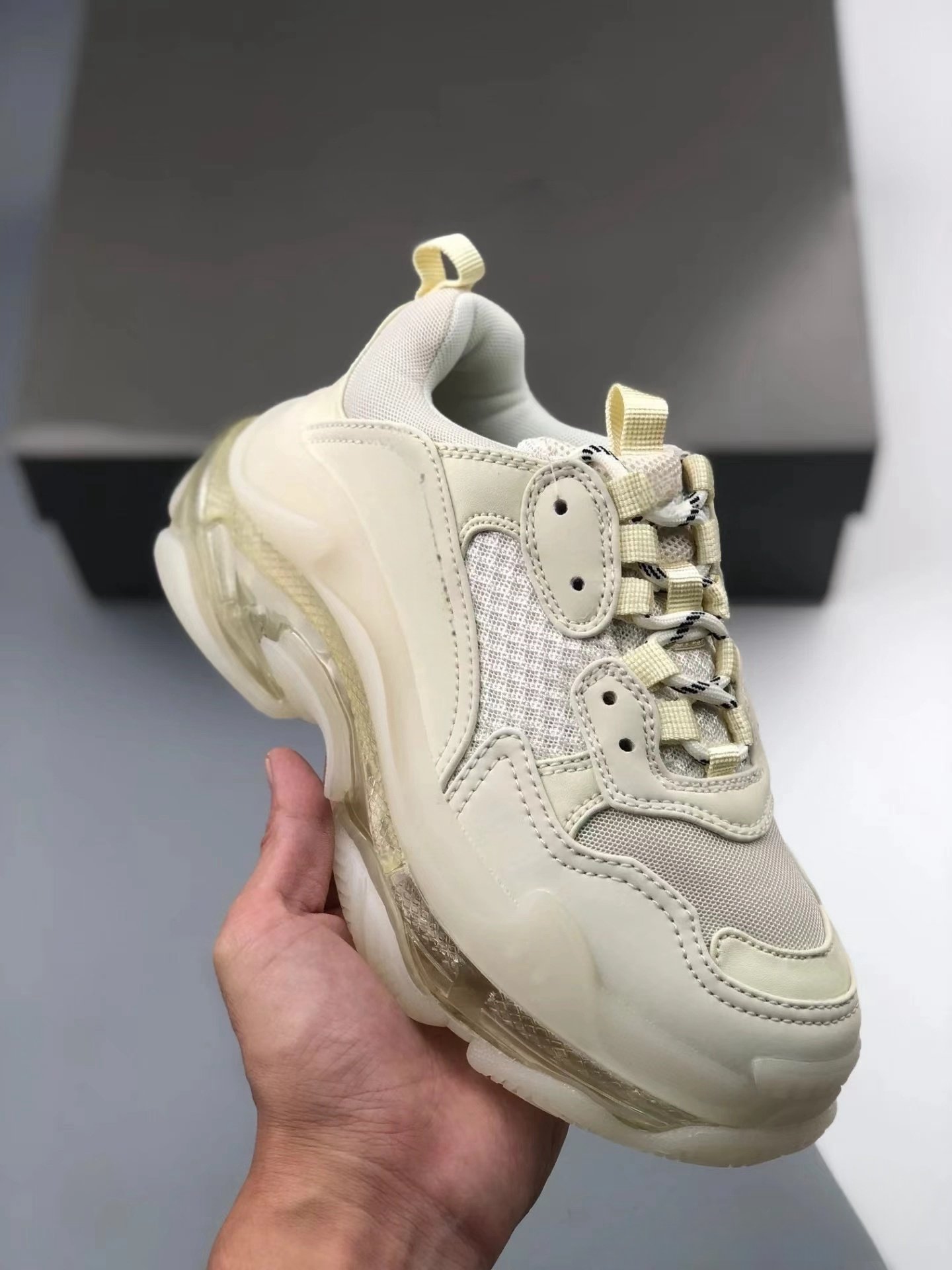 Top quality luxury brand 2024 classic new male and female luxury leisure sports shoes Sports football shoes