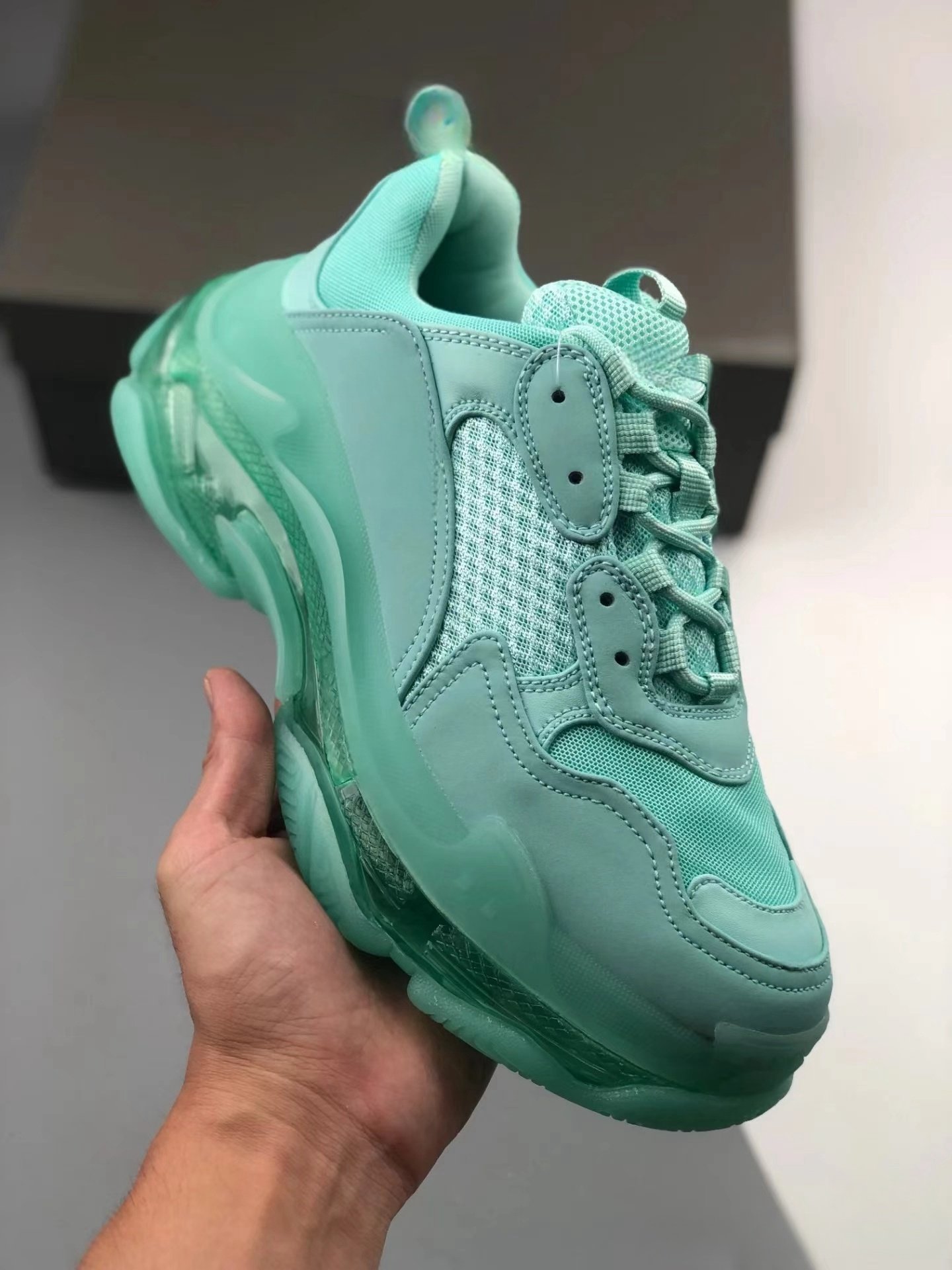 Top quality luxury brand 2024 classic new male and female luxury leisure sports shoes Sports football shoes
