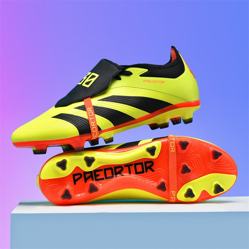 Men High Top Professional Soccer Shoes FG Spike Football Boots Anti-Slip Outdoor Training Ankle