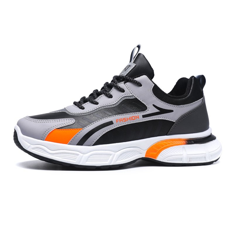 New water-covered sports shoes for the shoes and winters