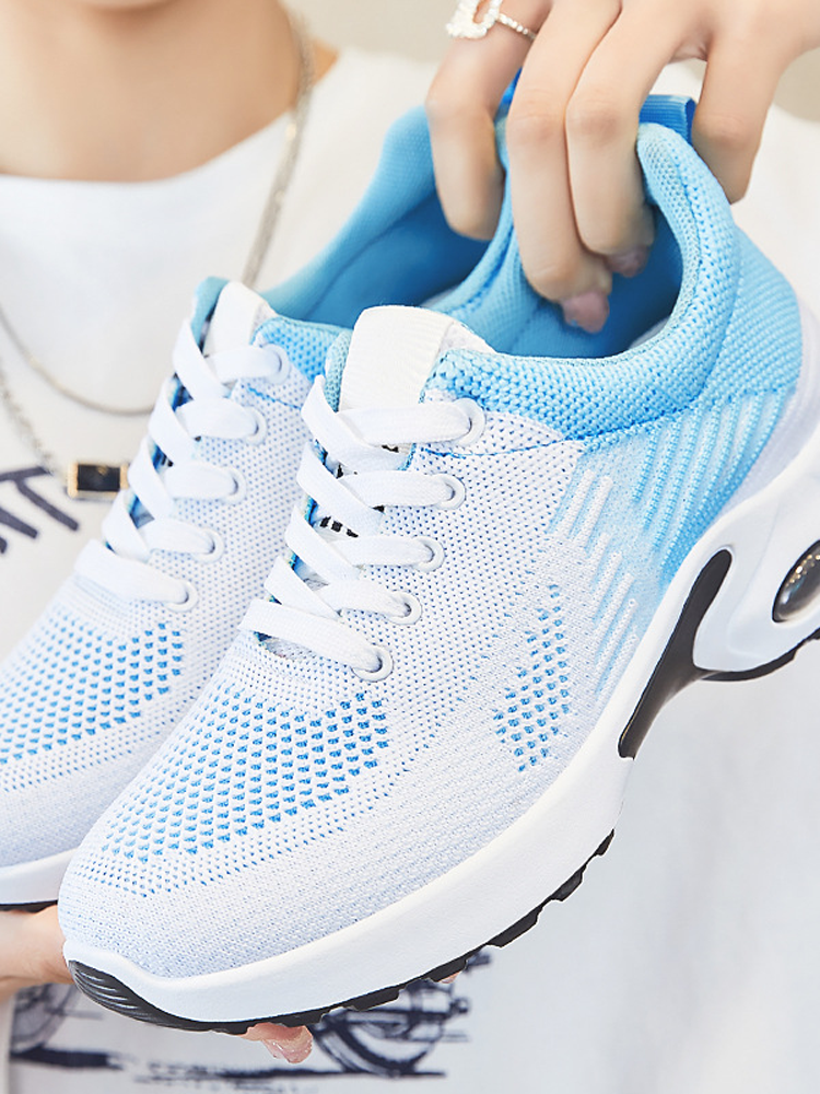The shoe boy's new air-negative soft-sliding lady's sneakers lightened the jogging lady's shoes