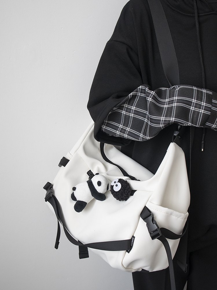 korea ins is a high-capacity, high-capacity, twilight, school-leaving, one-shoulder bag for students of both sexes