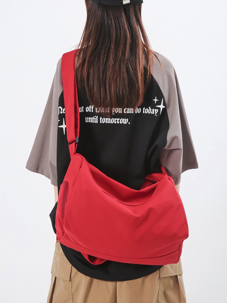 Recreational sports, one-shoulder slash, large-capacity waterproof travel bag for women, and a dry, wet separation gym kit for couples