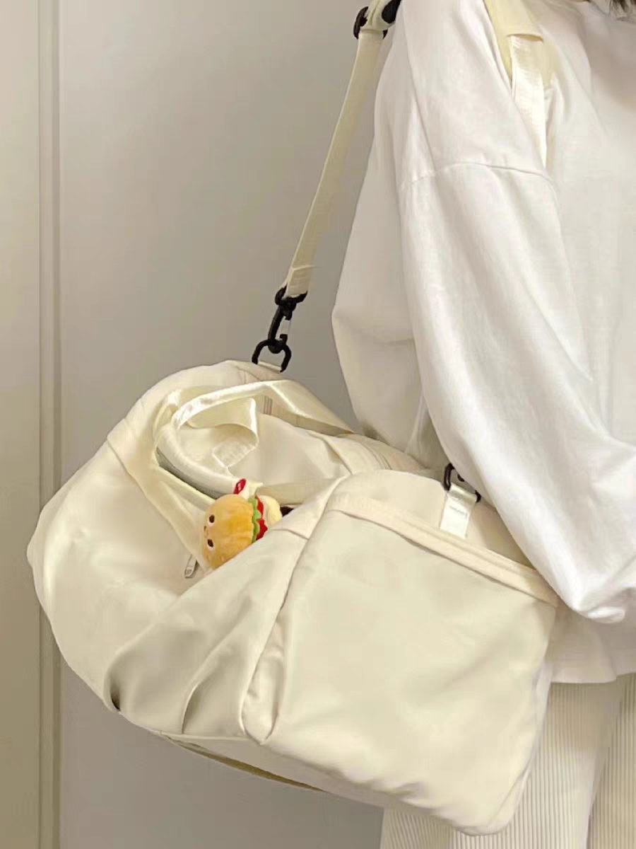 Sports and fitness packs for women in dry, wet and separate swimming packs with a large capacity of hand-held short-distance bags for travel