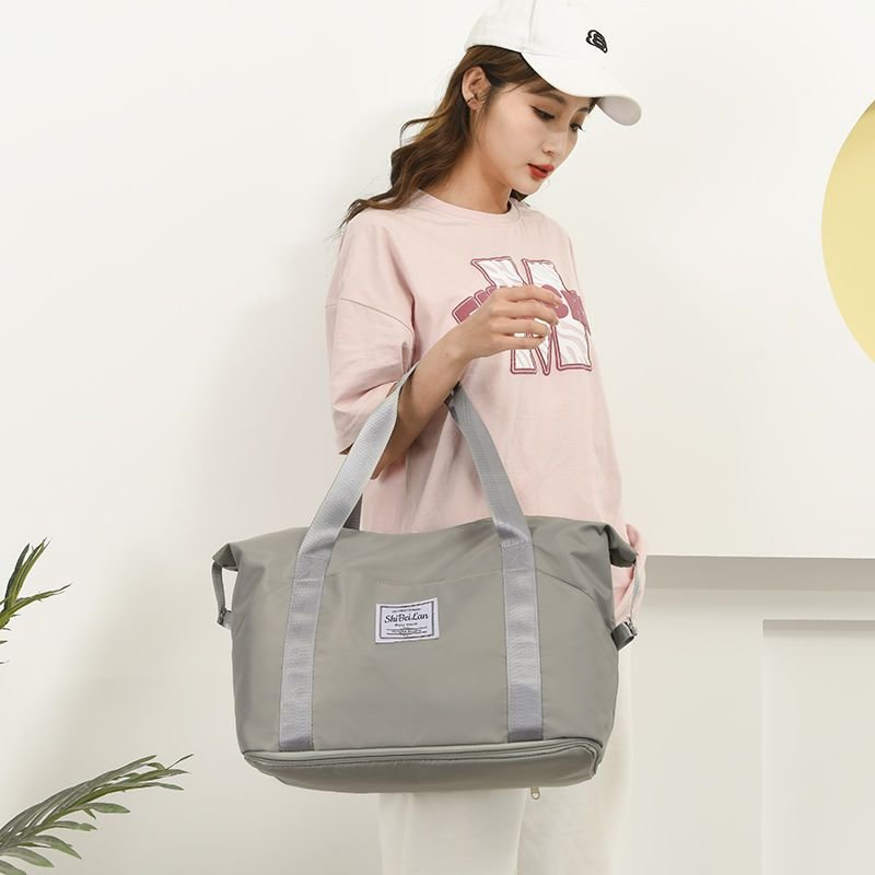 Travel packs for work-in-life bags for sports bags and large handbags for travel