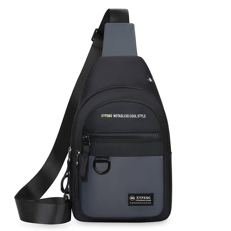 The Korean version of a new large-capacity man's chest bag, an Oxford water-resistant one-shoulder slasher bag, multi-purpose tide-recreation kit