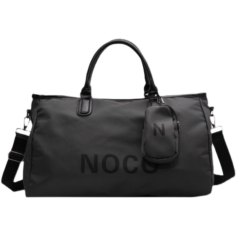Japan's short-distance travel kit for a man's handbag with a large capacity for swimming and sports