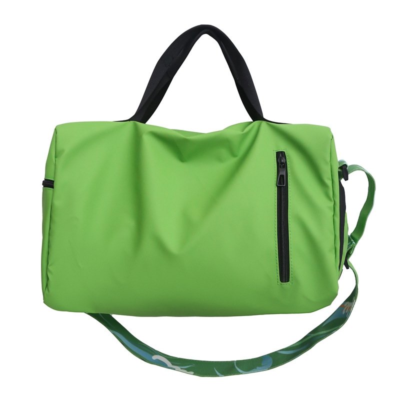Short trip packs for men and women with light and high capacity to travel and travel hand-held bag sports packs