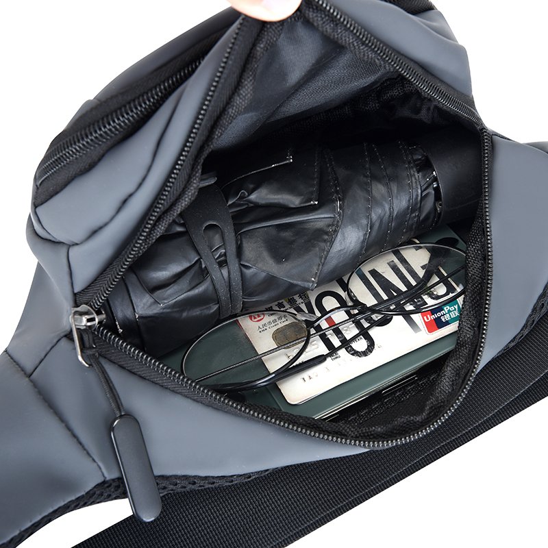 A man with a mobile phone bag works with a waterproof girl and a hard-on to grind