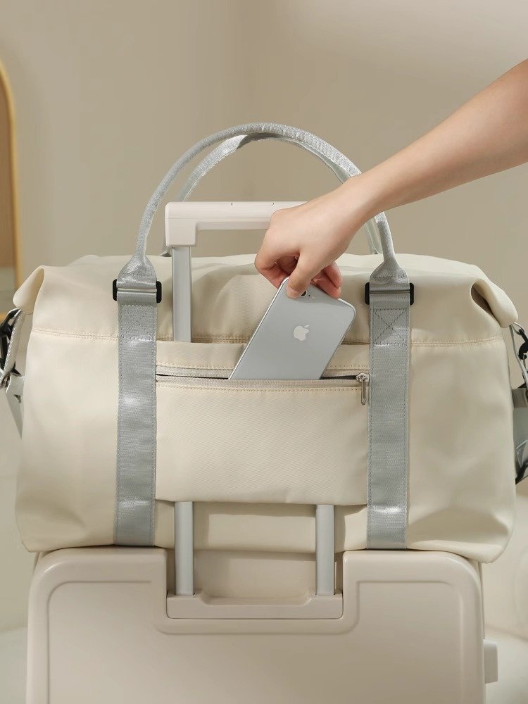 Bags for short- and light-haul bags for handy sports kits for travel