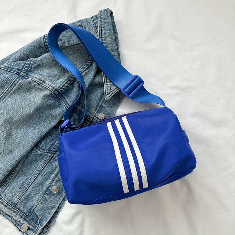 A new 2024 Fashion Sports Pack, short-distance travel pillows, wide-shouldered tweezers