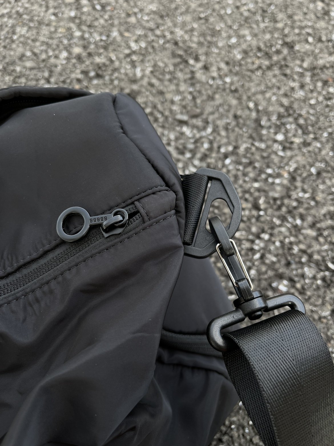 Left thousand bag, high-quality sports training package, dry and wet, slash-and-stagger bag, one shoulder bag