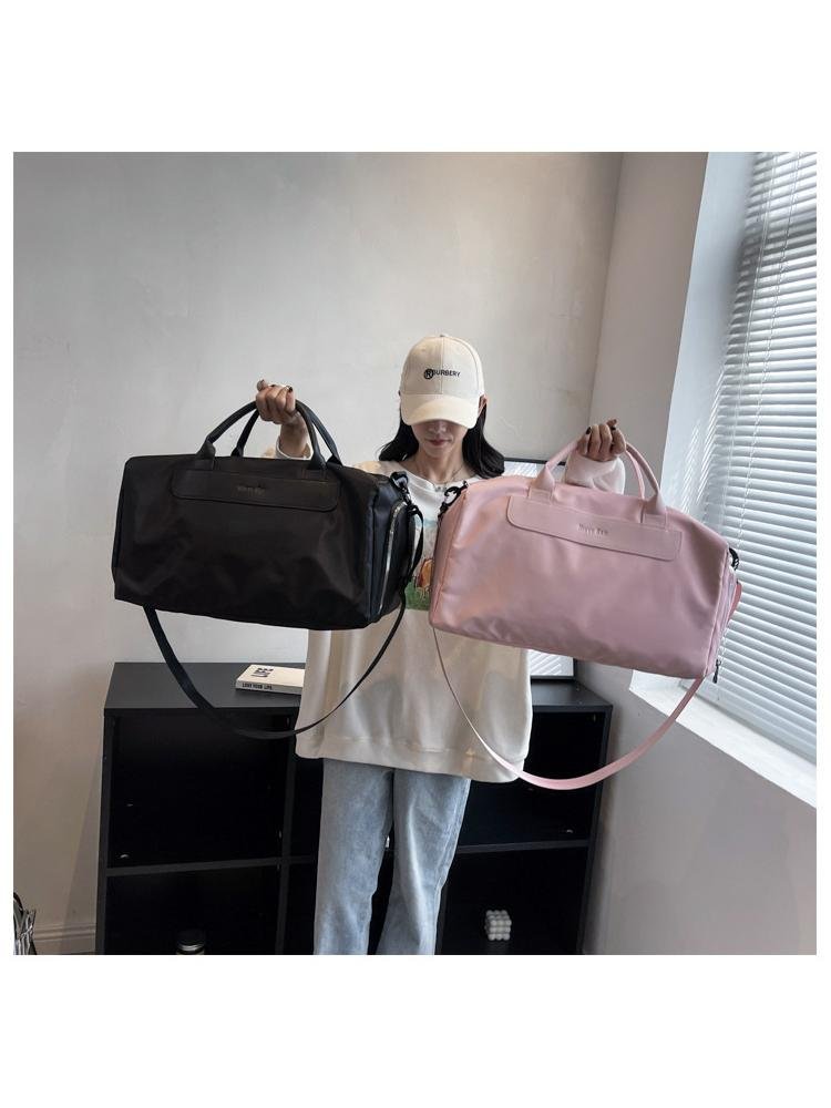 Gymnasium bag, male dry and wet separation exercise bag, handbag, short-distance bag, large-capacity swimming bag for women