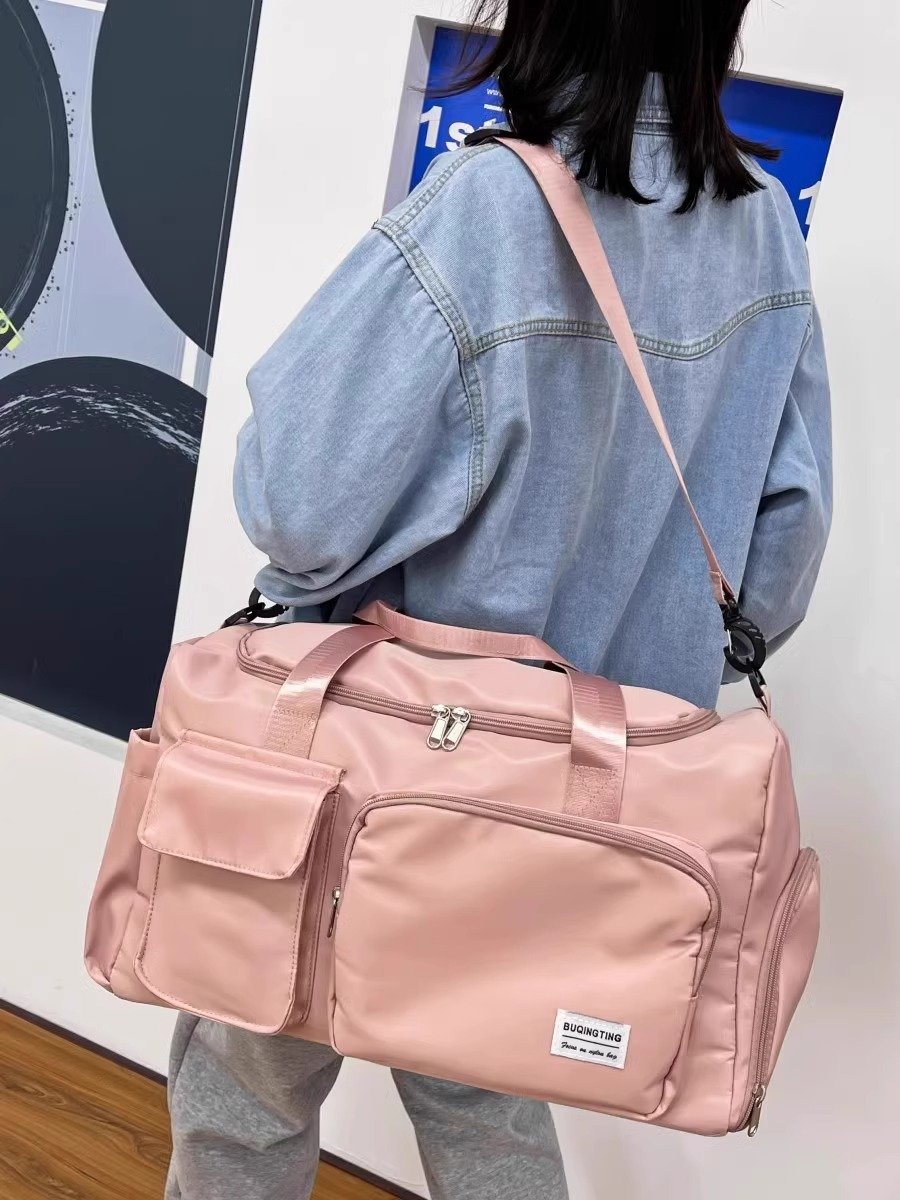 Travel bag for a woman with an excess of light capacity and a short-distance swimming and fitness bag for a woman