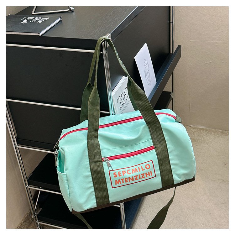 A small, large-capacity Korean gym bag bag bag for yoga short-distance bag for bags