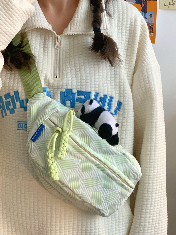 A new 2024 crotch pecs bag for a summer crotch crotch crotch bag for a sports backpack