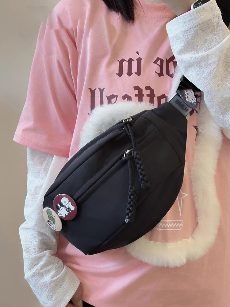 The slant bag for the female dopamine dumpling bag, the new twig pack, the twilight pack, the twilight bag, the free chest bag, the shoulder