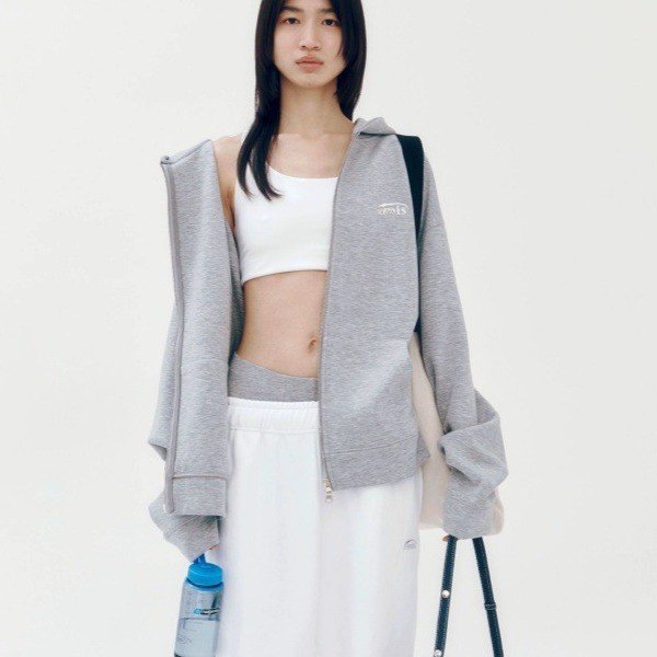 Korea's small-scale design of a dazzling drum bag for both men and women, a single-shoulder hand-carved cowboy, and a simple exercise bag