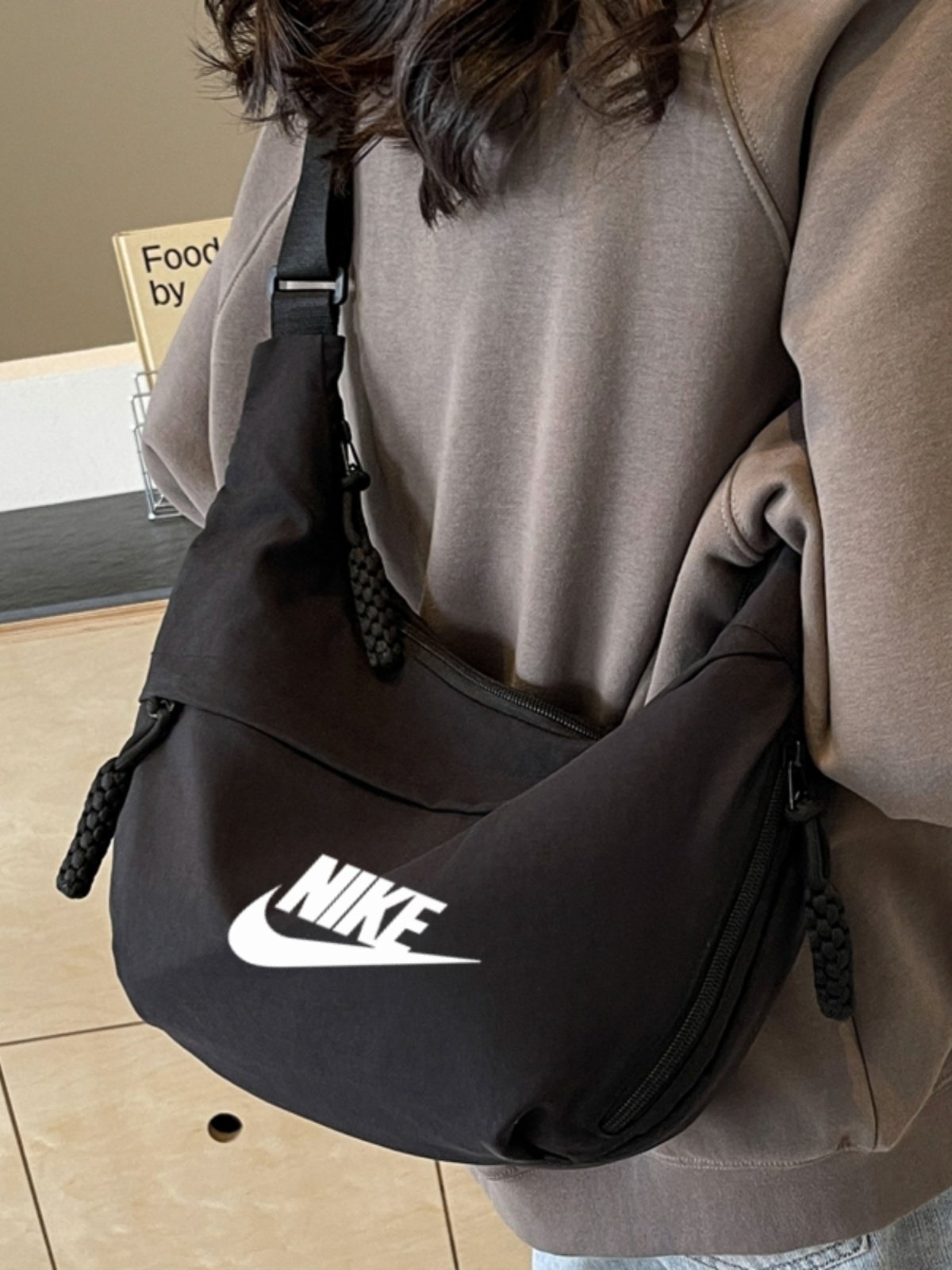 Nike Nikenik sports chest kit, multi-purpose gym bag, large-capacity travel bag for men, one-shoulder-trip-crosser