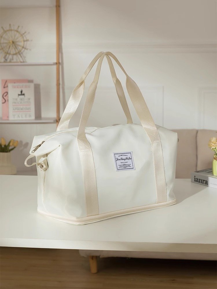 Hand-in-hand bag-in-hand bag-in-hand bag-on-a-cargo
