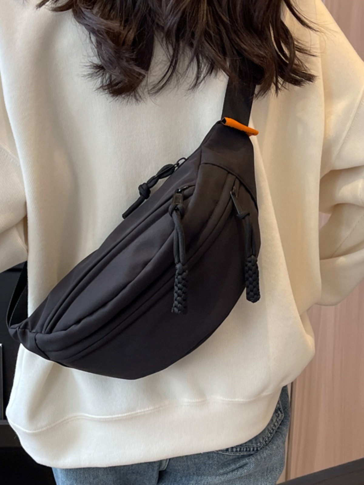 Slippered chest bag, 2024 new summer-recreational dumplings and rags for schoolgirls riding a sports bag
