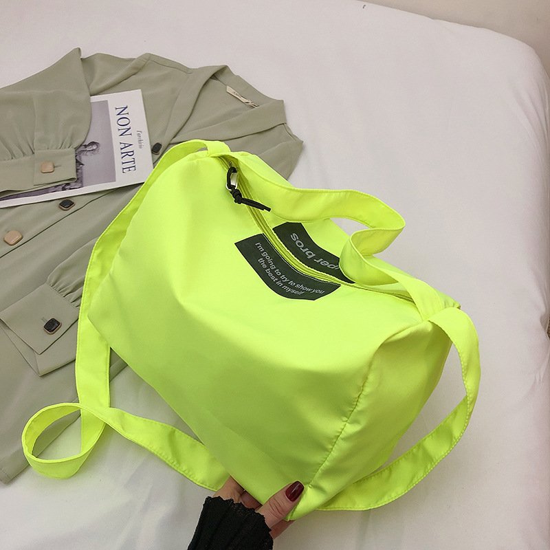 When you take a big-capacity gym bag for travel, you get a 2022 new slash pack for men and women