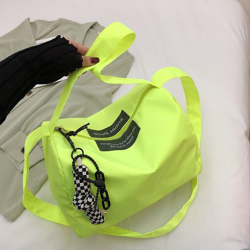 When you take a big-capacity gym bag for travel, you get a 2022 new slash pack for men and women
