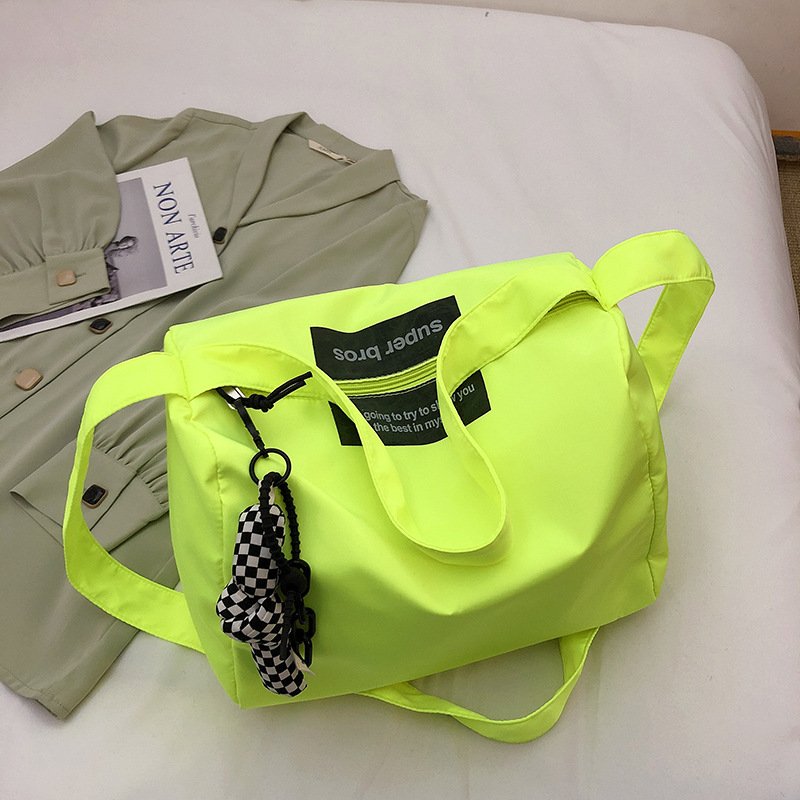 When you take a big-capacity gym bag for travel, you get a 2022 new slash pack for men and women