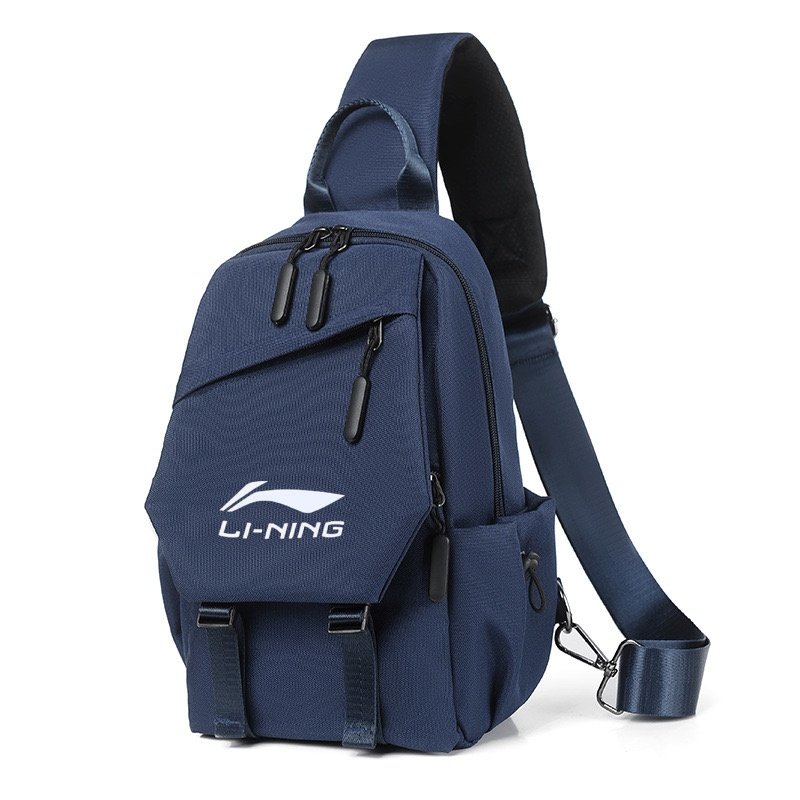 Li Ning's new chest bag with a large, one-capable, one-caps shoulder bag, multi-purpose sports kit
