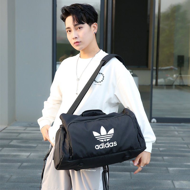 Adidas Adidas dry and wet trifle, dry and wet handbags training gymnasium packs for men and women, single-shoulder rest packs
