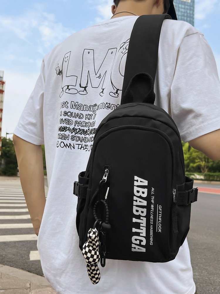 New pecs packs for boys, slants for leisure and sports, sports packs for women with a large capacity to ride a thong to the shoulder