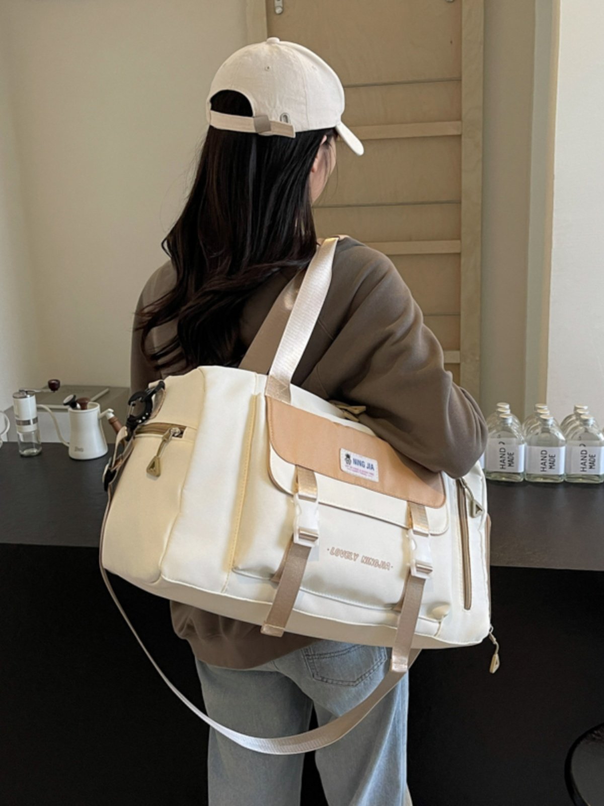 Travel bag light and high-capacity short- and dry-wet-separated swimming training pack exercise pack