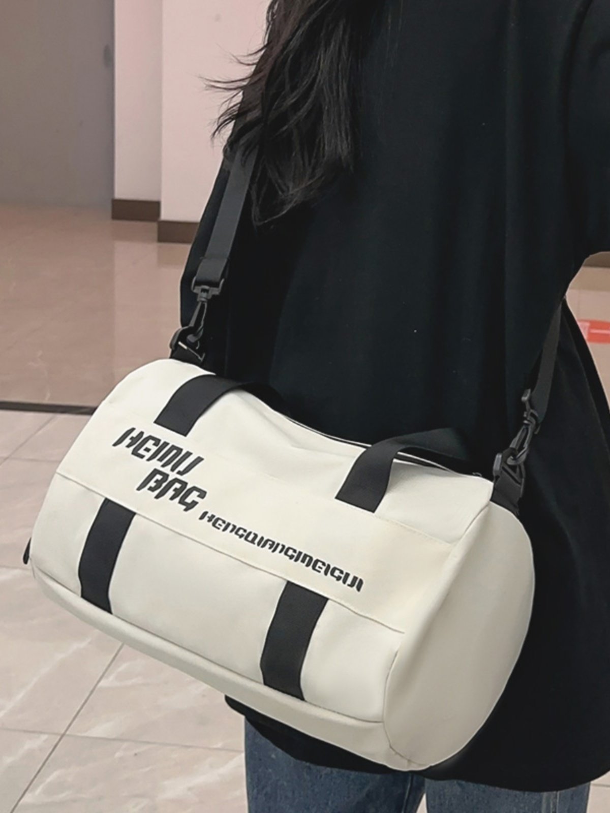 Travel gym bag for dry and wet separation of hand-held water-proofing exercise and water-proofing backpacks for light-slash packs