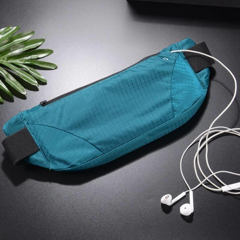 A running waist bag, a men's and women's sports phone, a multi-purpose water-proof marathon kit, with super light, super thin invisibility