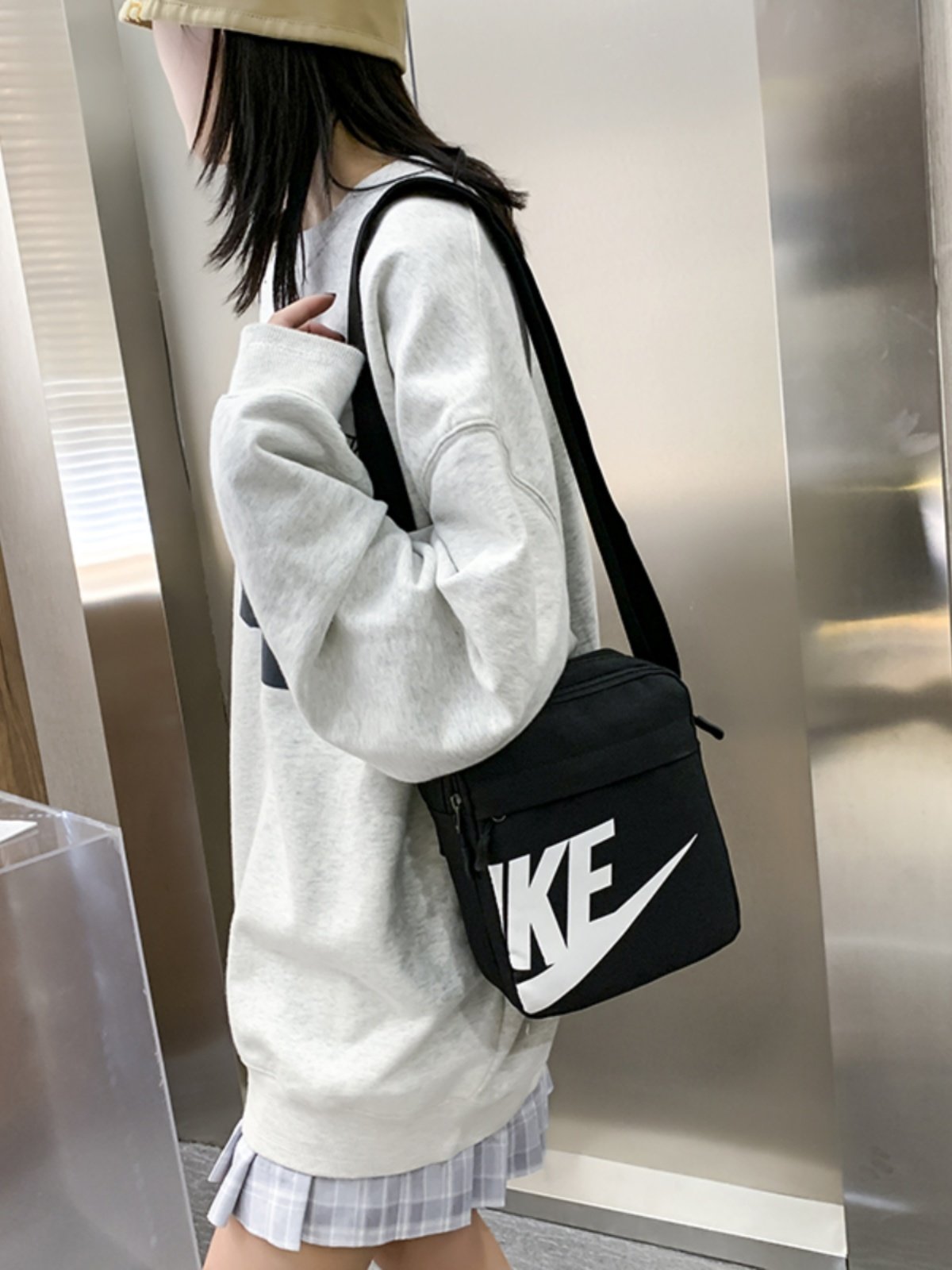 One-shoulder, man-slash, light-sit, light-sit, summer sports bag, short-span cell phone