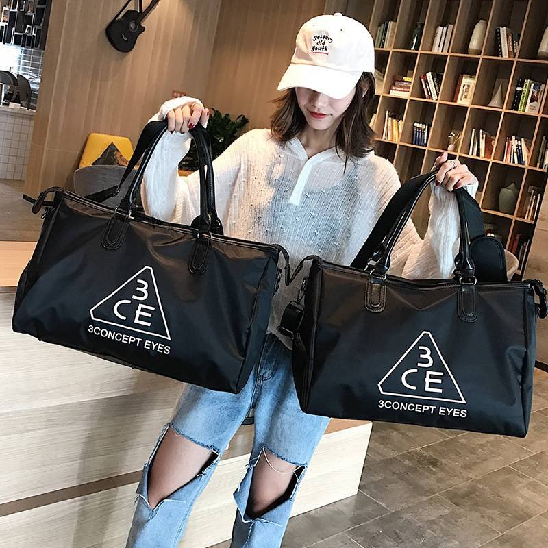 A live Korean-size water-resistant mass-printing short-distance sports bag bag