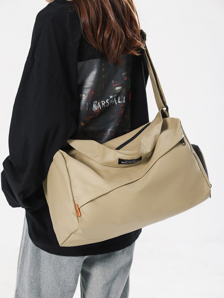 Short-distance handbags for boys, dry and wet separation sports